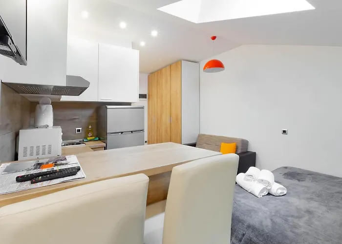 Apartments Pomerio Rijeka East